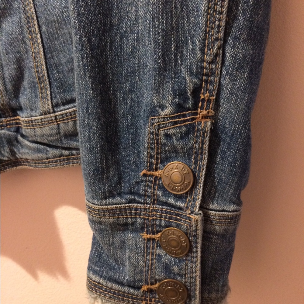 jean jacket - - Picture 4 of 8